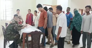 রাঙামাটিতে সেনাবাহিনীর মেডিকেল ক্যাম্পে ৮০০ মানুষের সেবা